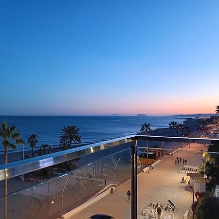 Alojamiento Iberia Playa Estepona Eksteriør billede