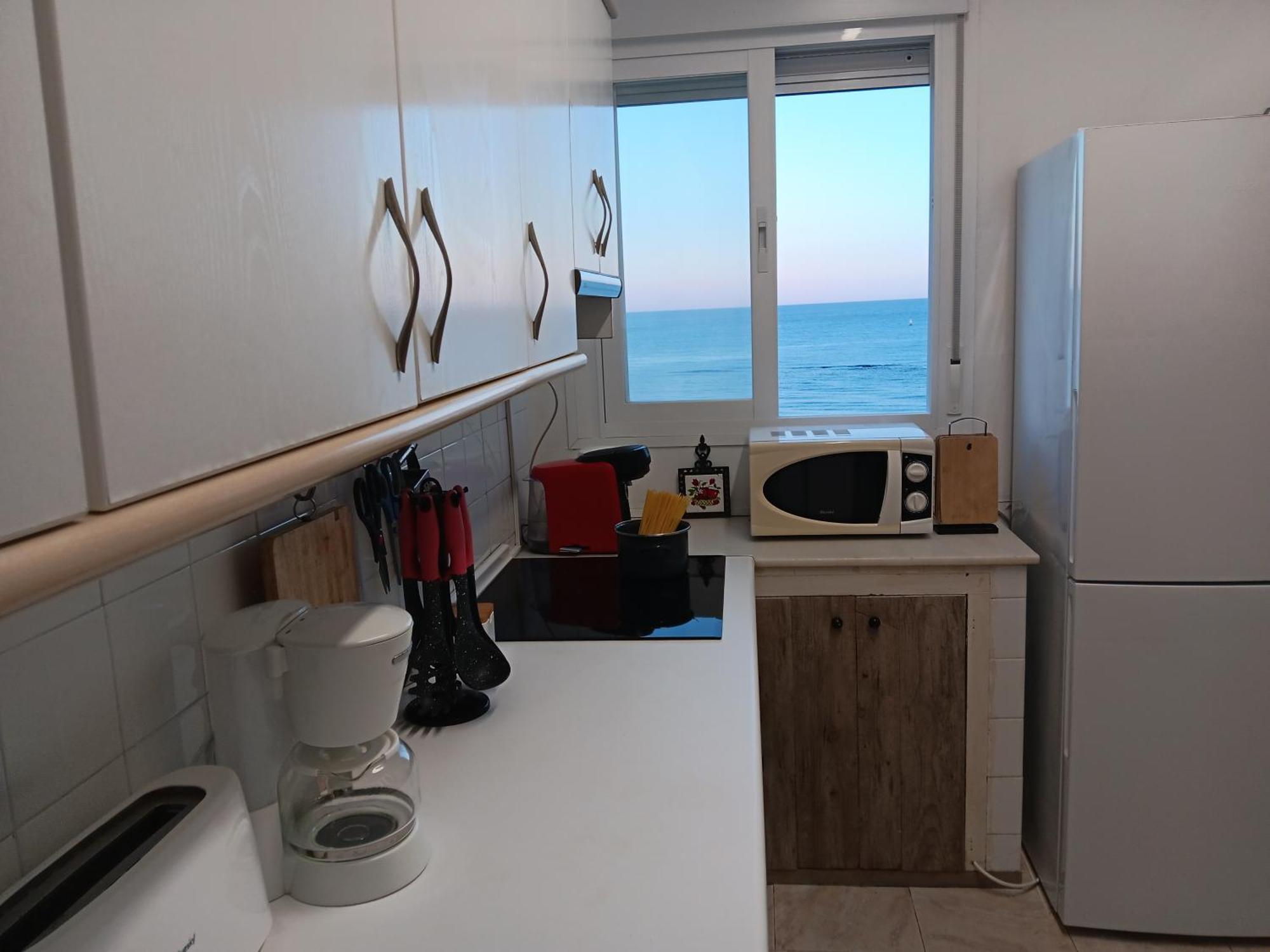 Alojamiento Iberia Playa Estepona Eksteriør billede