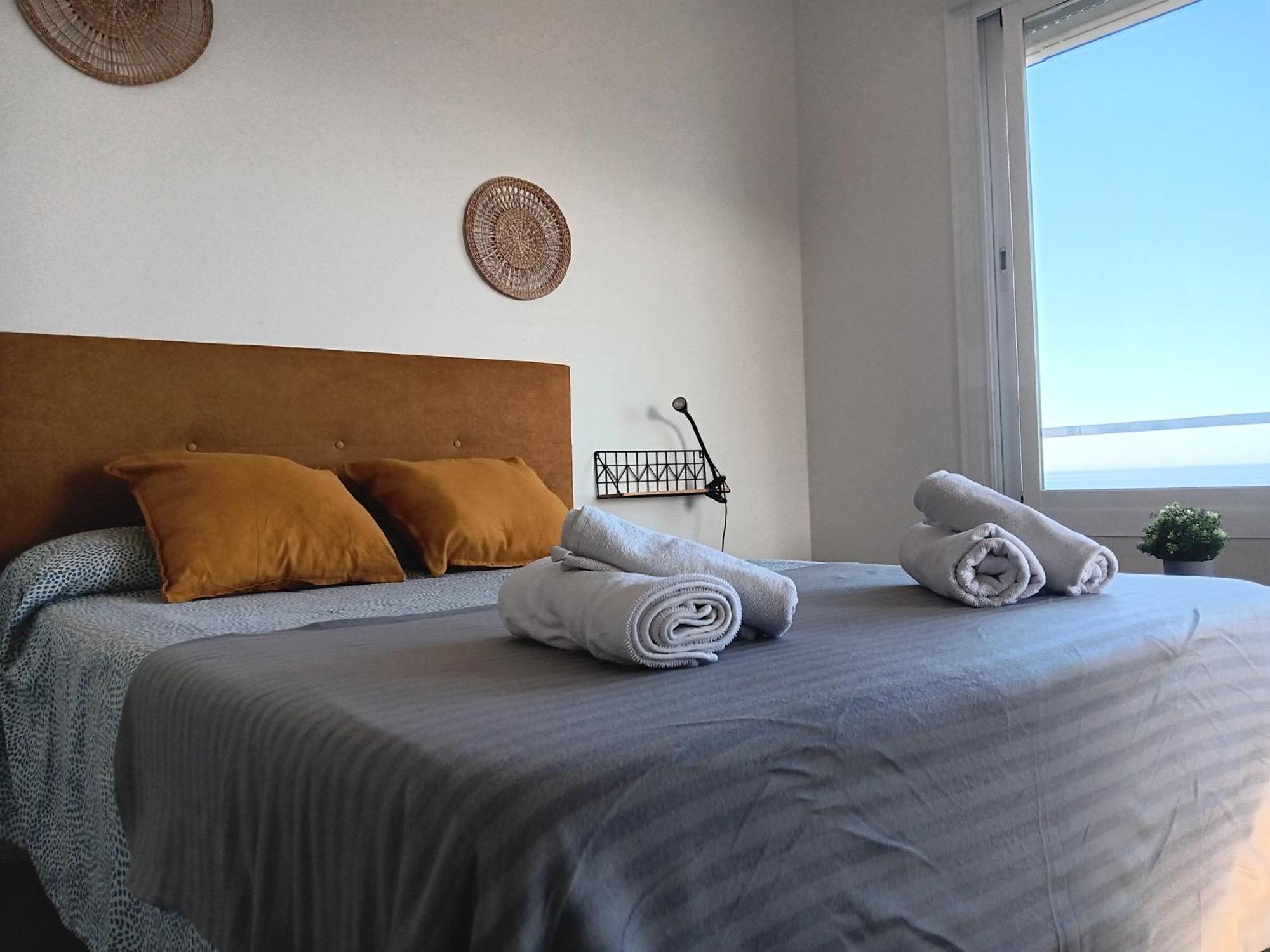 Alojamiento Iberia Playa Estepona Eksteriør billede